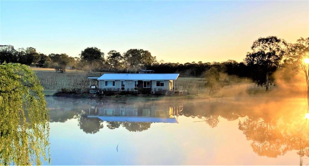 Lovedale House | Lovedale Lakehouse Vineyard
