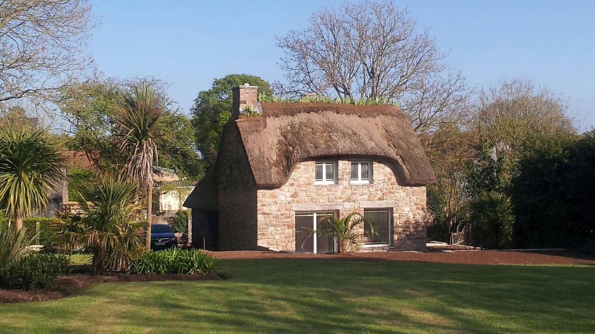 Saint-Maurice-en-Cotentin House | Lovely cottage 10 minutes from the beach