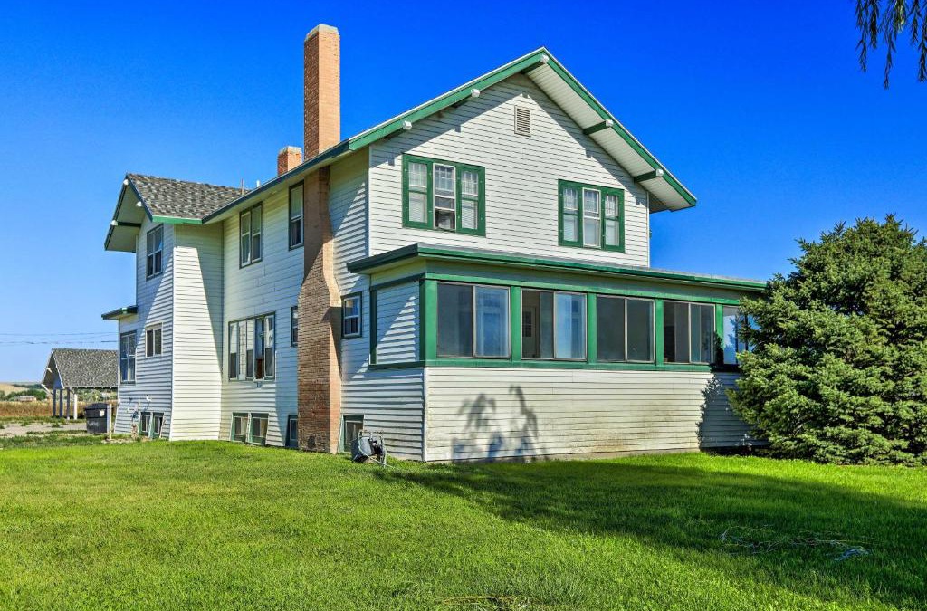 Lovell House | Lovell Home Drive to Bighorn Mtn, Yellowstone