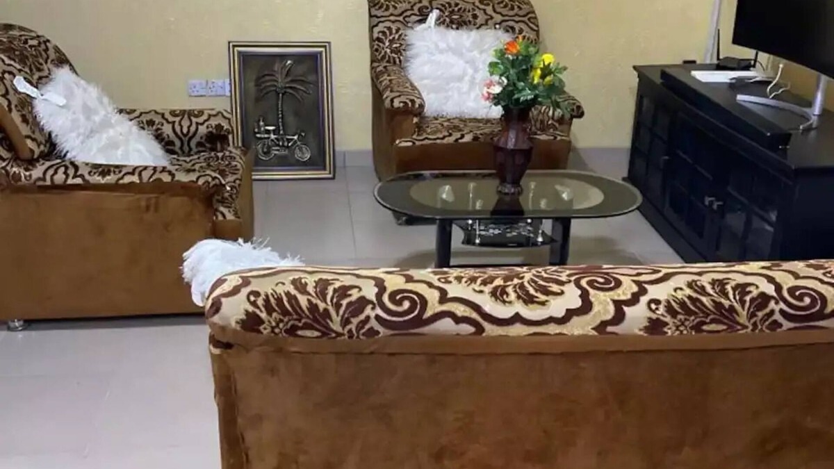 Sagamu Apartment | Lovely 1 Bedroom Apartment in Secured GRA