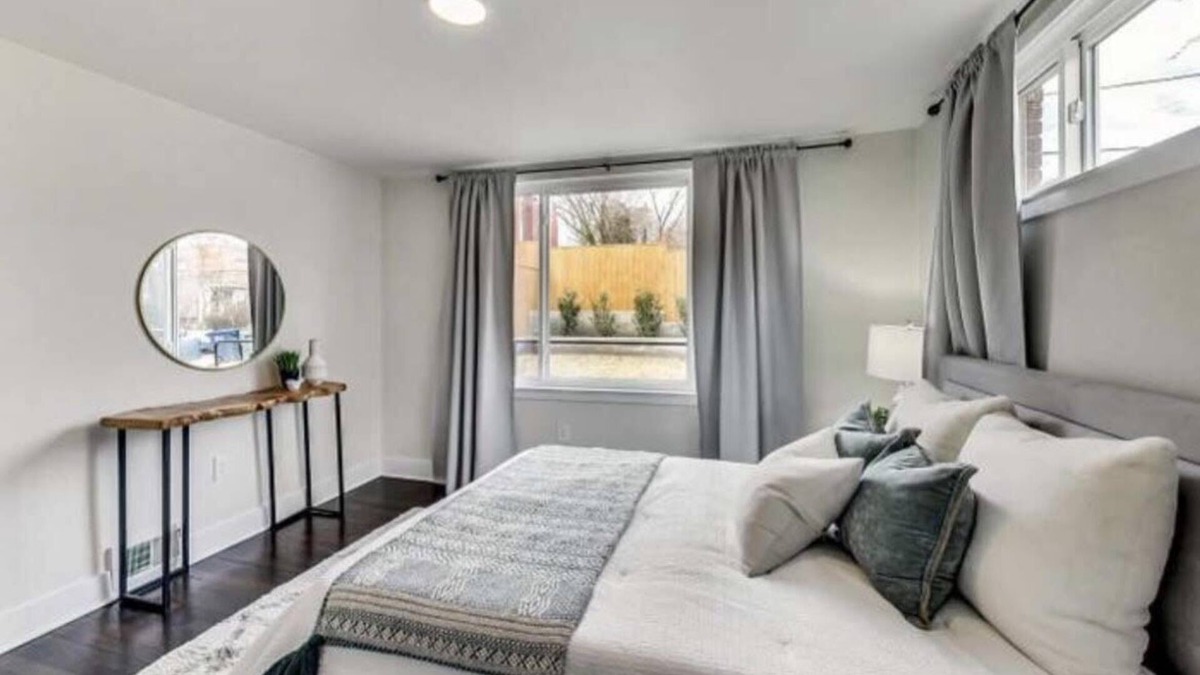 Northeast Apartment | Lovely 1-bedroom rental unit with free parking