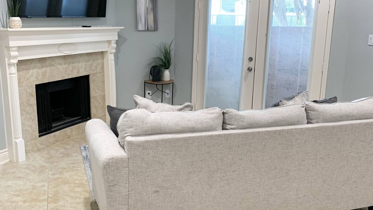 Westchase Condo | Lovely 1bed/1bath condo near Westheimer