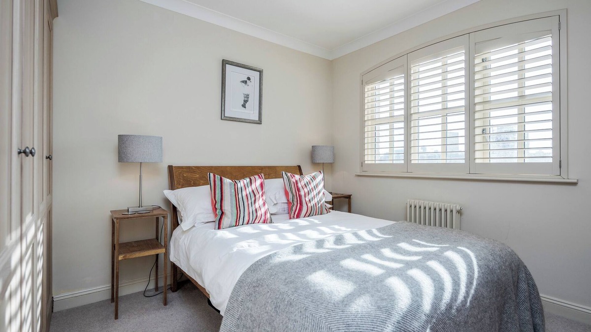 Waterloo Apartment | Lovely 2 bed 2 bath flat in Southbank