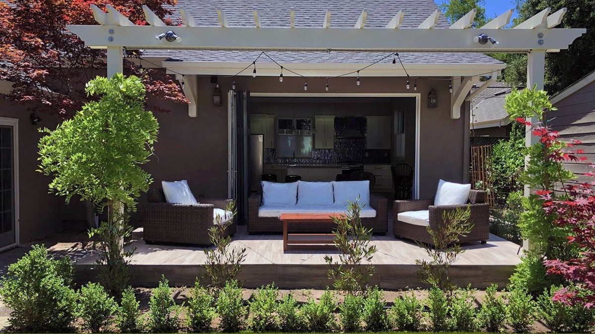 Willow Glen Cottage | Lovely 2 Bedroom 2 Bathroom Private Cottage