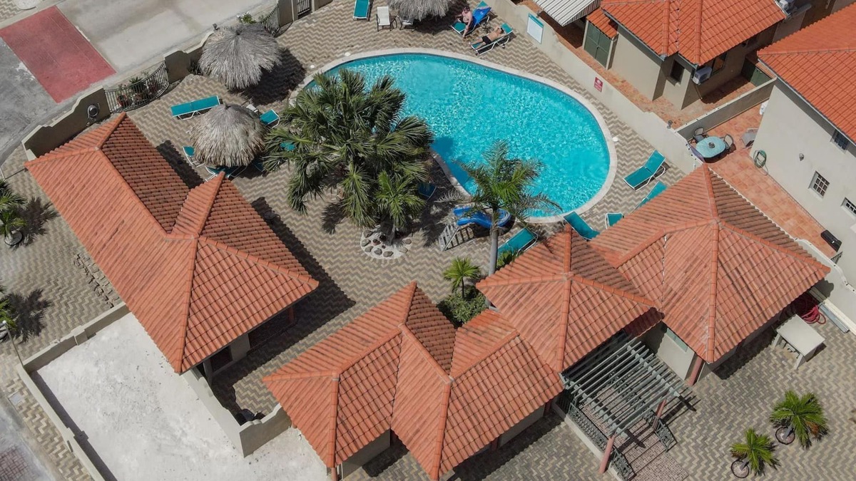 Washington Condo | Lovely 2 bedroom 2 bathroom condo in Palm Beach
