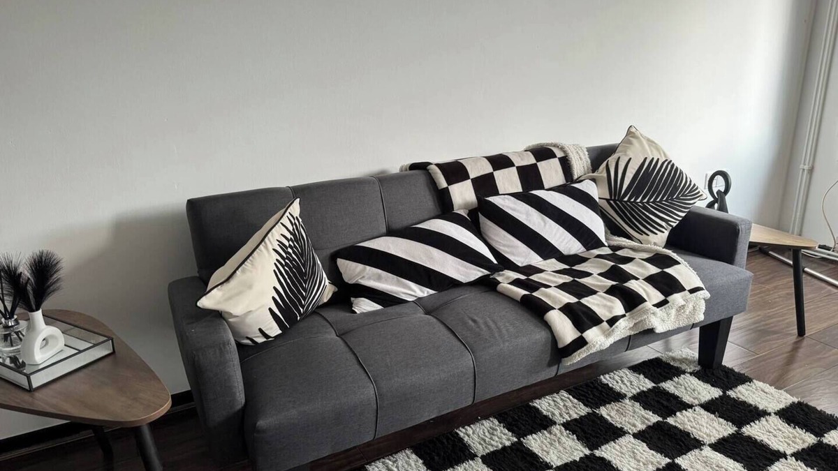 Jubilee Apartment | Lovely 2-bedroom apartment in London with Free Parking