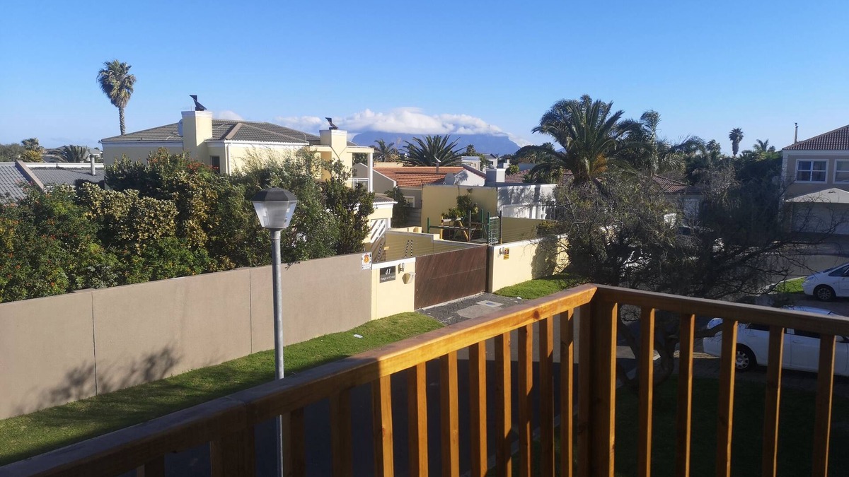 Parklands Condo | Lovely 2 bedroom condo with a view