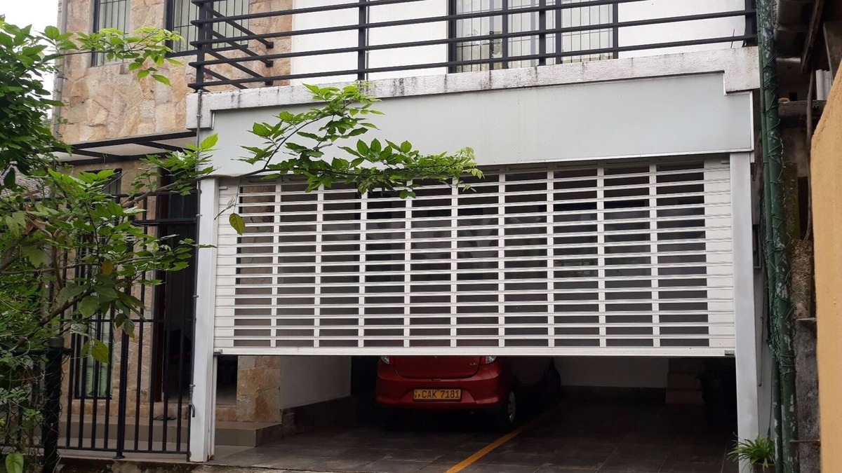 Borella Apartment | Lovely 2 Bedroom Vacation home in Colombo Vathila Freedom Nest