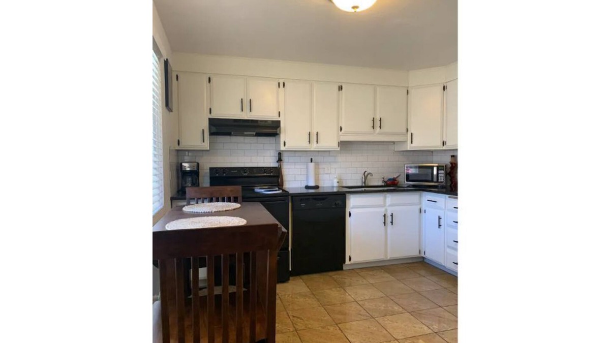 Washington Terrace House | Lovely 2 bedroom with free private carport parking and private patio