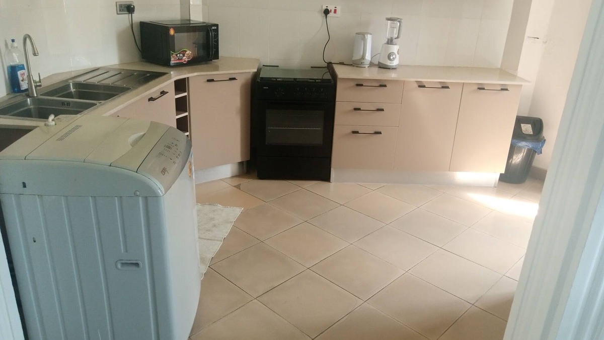 Accra House | Lovely 2 bedrooms house unit 1