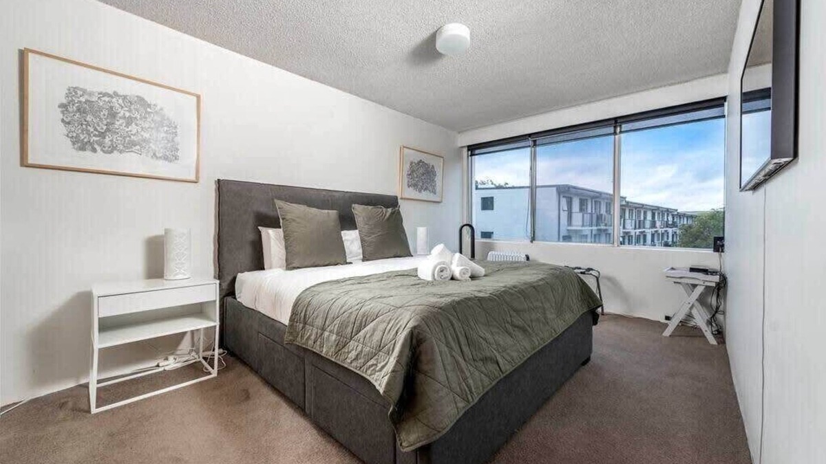 Manuka Apartment | Lovely 2 BR Apartment in Griffith, ACT