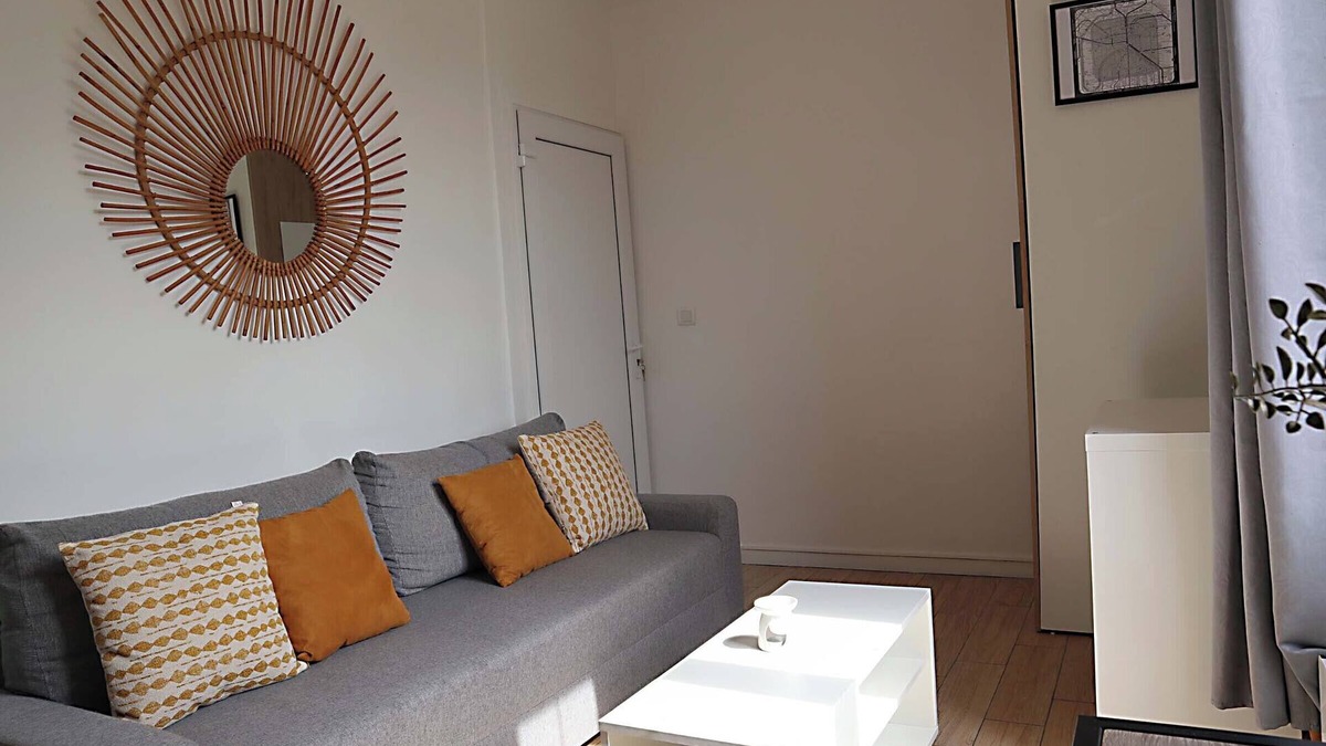 Bessancourt Apartment | Lovely 2-room apartment in quiet location, Paris 30 min away, nearby tourist attractions,