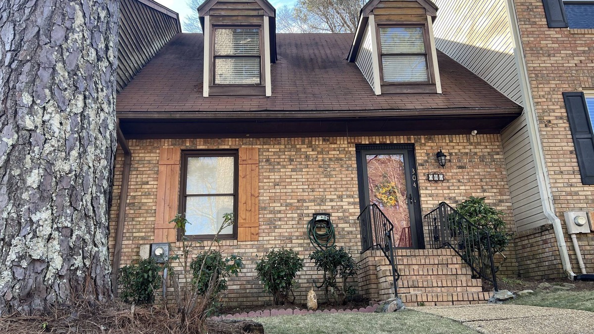 Hoover House | Lovely 2bedroom 3beds townhouse breathtaking view