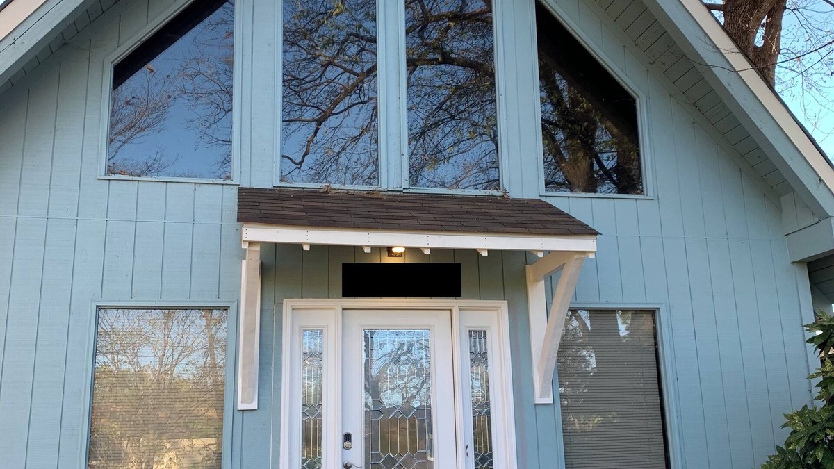 Burlington House | Lovely 3-bedroom house with loft in Burlington