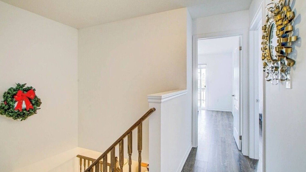 Innisfil House | Lovely 3-bedroom house in Barrie with WiFi and AC