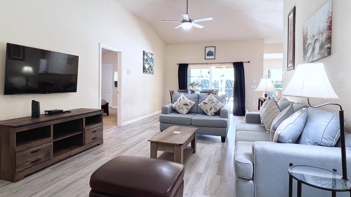 Silver Creek House | Lovely 3-Bedroom Pool Villa-1445SCD