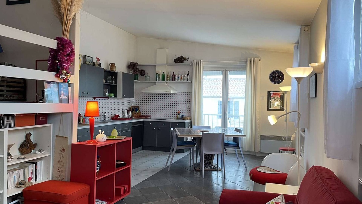 Paimpont Apartment | Lovely 3-room apartment near beach des Dames in Noirmoutier