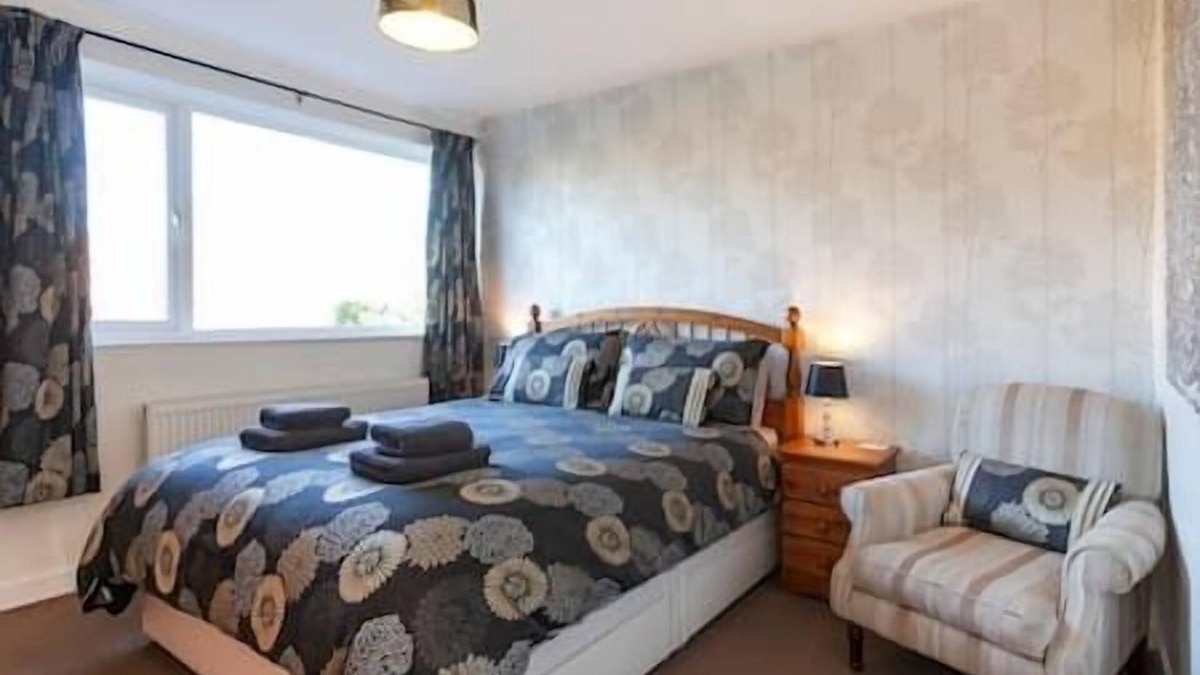 Southwell House | Lovely 4 bedroom detached house in Southwell