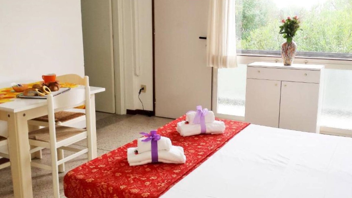 Lignano Sabbiadoro Apartment | Lovely apartment for 5 guests by the beach