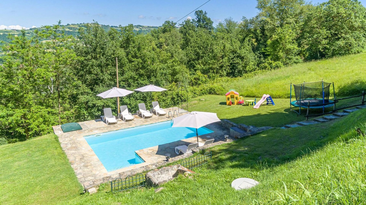Monastero Bormida Apartment | Lovely apartment in Monastero Bormida