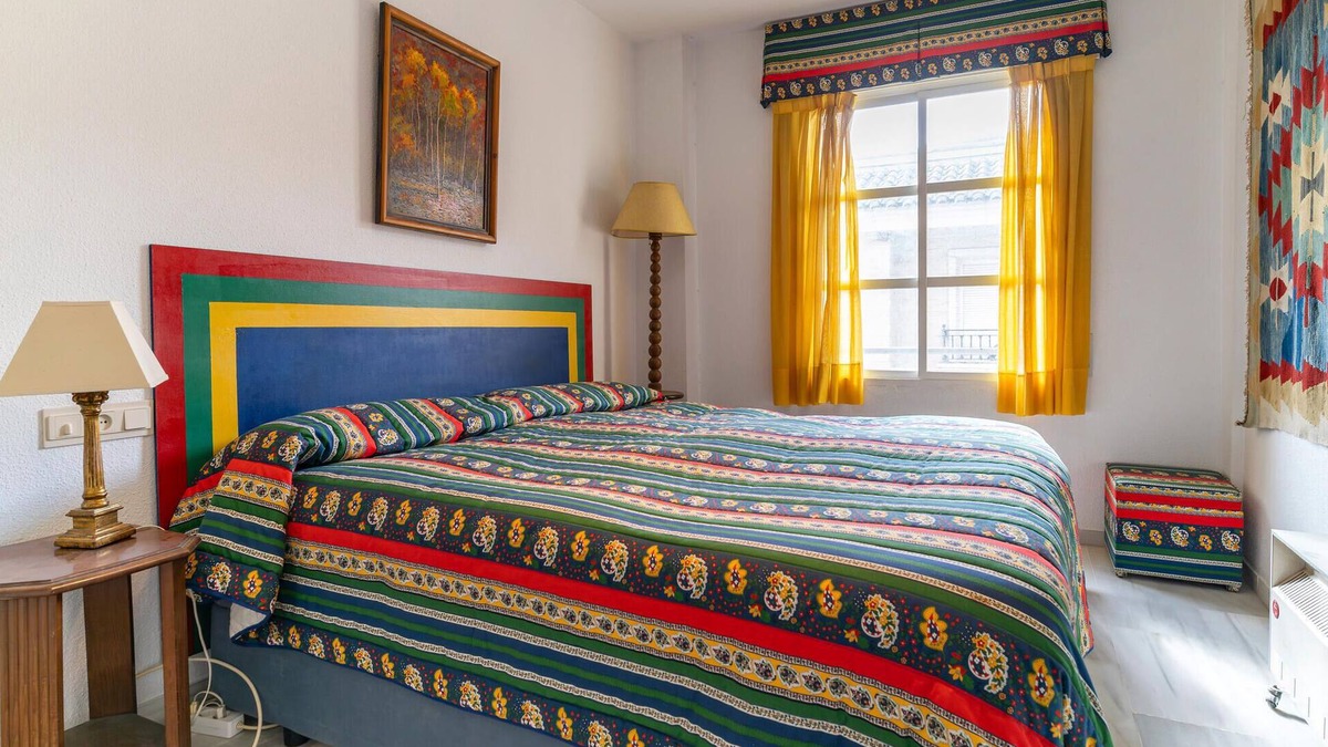 Cenes de la Vega Apartment | Lovely apartment in Cenes de la Vega