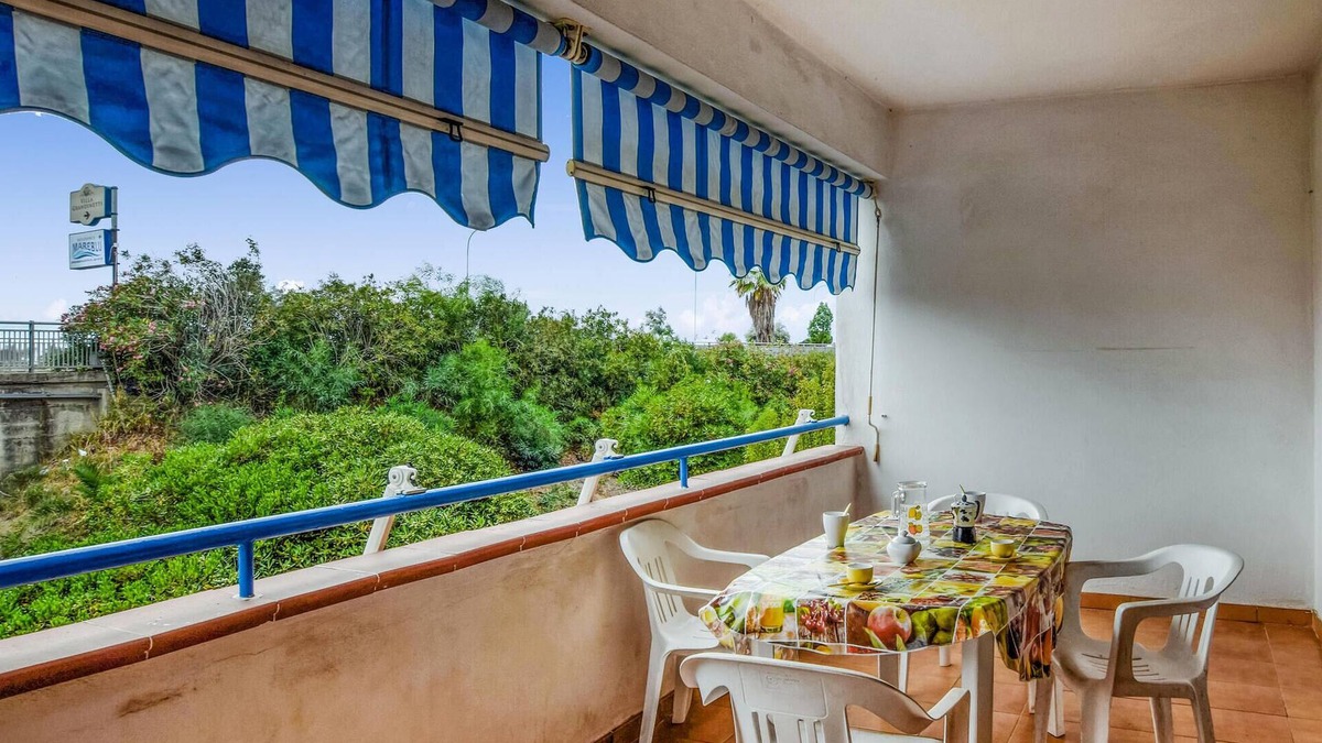 Nocera Scalo Apartment | Lovely apartment in Nocera Terinese