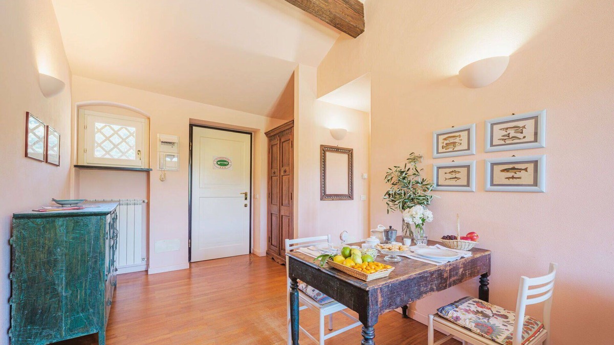 Santo Stefano del Ponte Villa | Lovely apartment in villa for 4 people with WIFI, TV and pets allowed