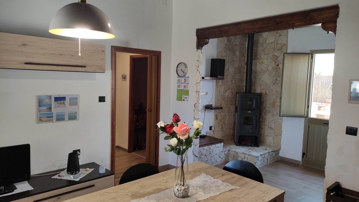 Porto Pino House | Lovely apartment among the lagoons of Porto Pino in a natural oasis.