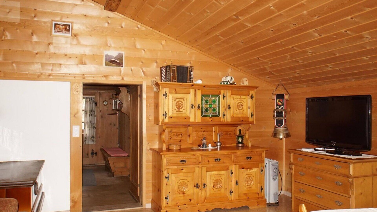Boltigen Apartment | Lovely apartment for 5 guests with WIFI and balcony