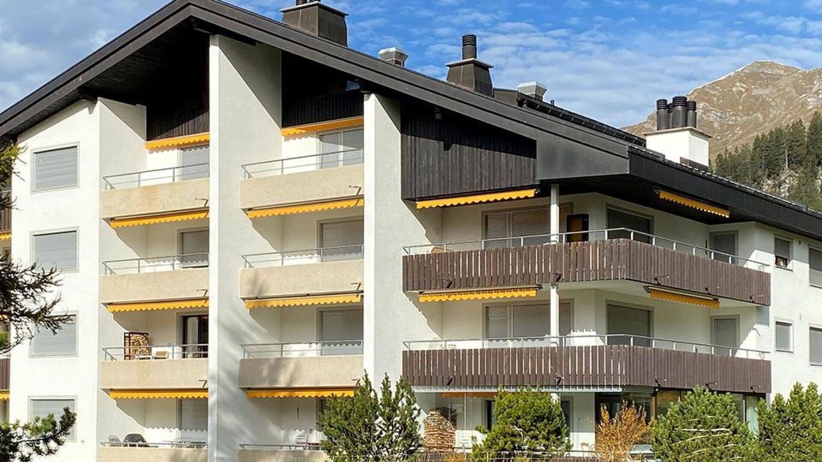 Parpan Apartment | Lovely apartment for 2 people with WIFI, TV and balcony