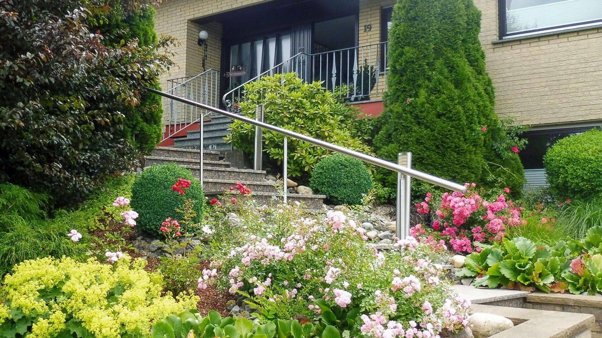 Schieder-Schwalenberg Apartment | Lovely apartment for 4 people with WIFI, TV, balcony and parking