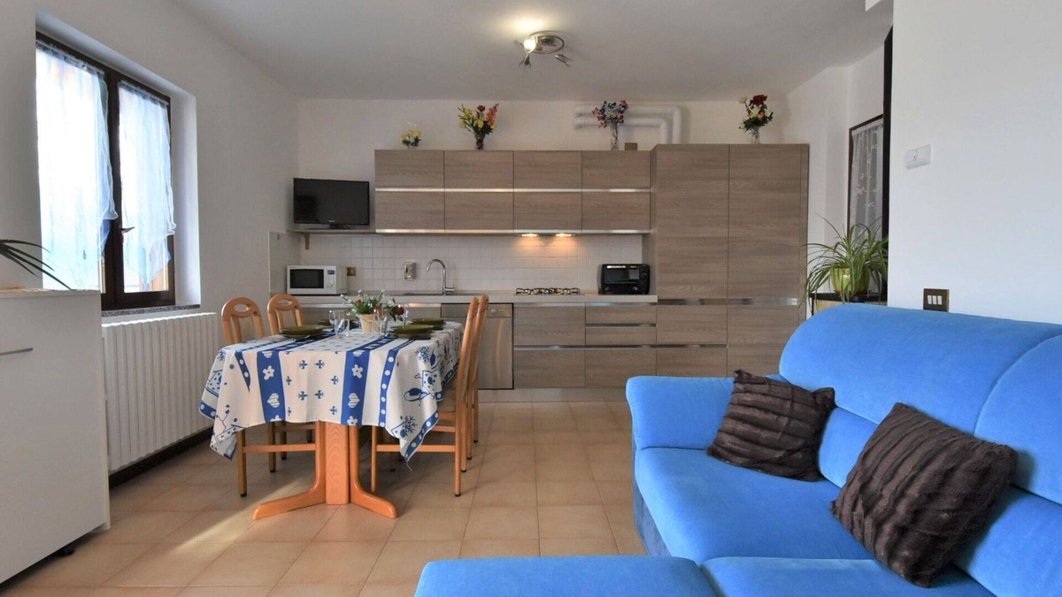 Civo Apartment | Lovely apartment for 4 guests with WIFI, TV, terrace, pets allowed and parking