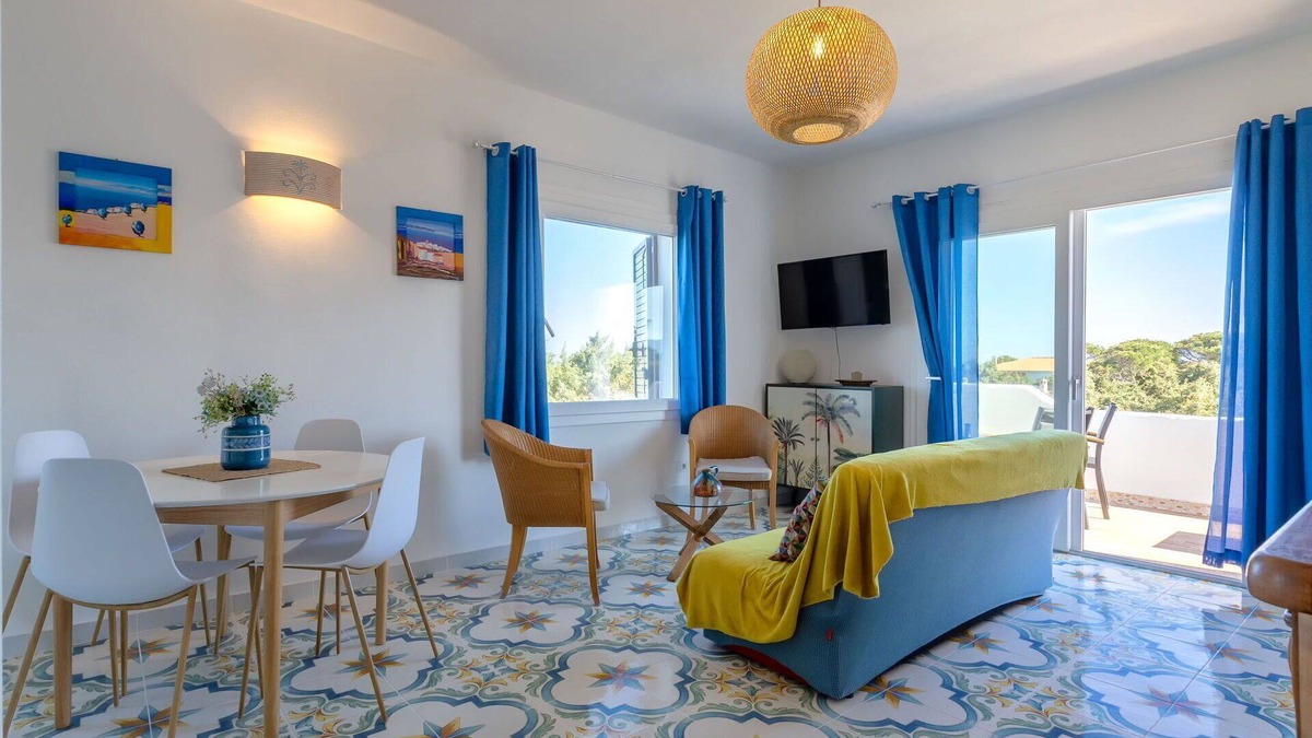 Eden Beach Apartment | Lovely apartment for 5 people with A/C, TV and patio