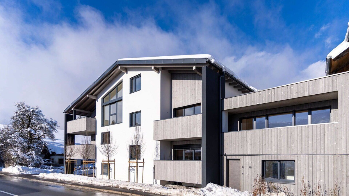 Fronhausen Apartment | Lovely apartment for 6 guests with WIFI, TV, patio and parking