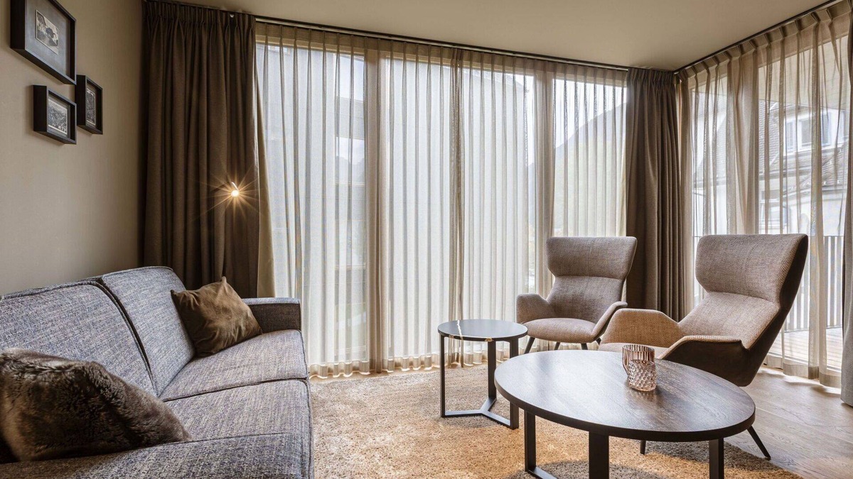 Schruns Apartment | Lovely apartment for 6 people with pool, WIFI, TV and parking