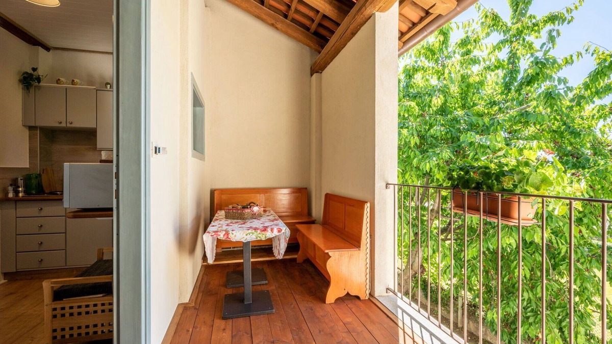 Dronero Apartment | Lovely apartment for 6 guests with WIFI, TV, terrace, pets allowed and parking
