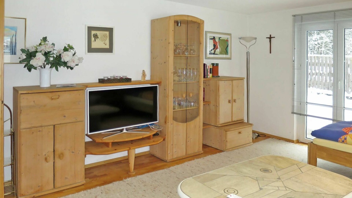 Loruns Apartment | Lovely apartment for 8 people with WIFI, TV, terrace and parking