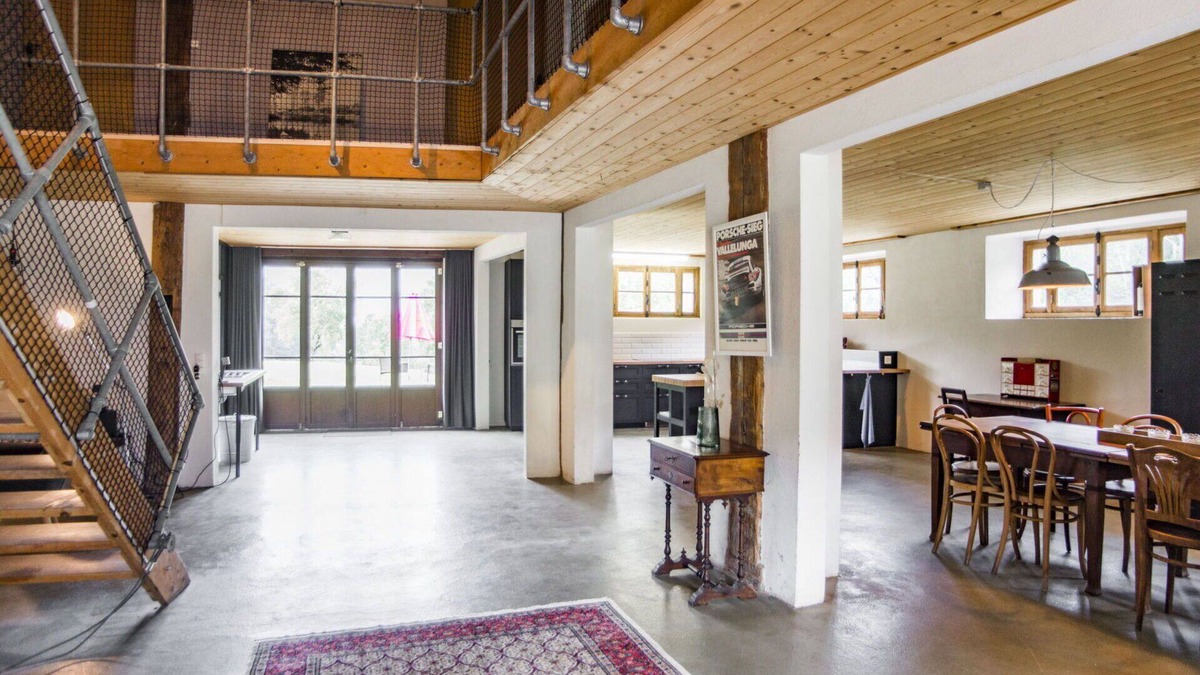 Montmelon Apartment | Lovely apartment for 5 guests with WIFI, TV, balcony and parking