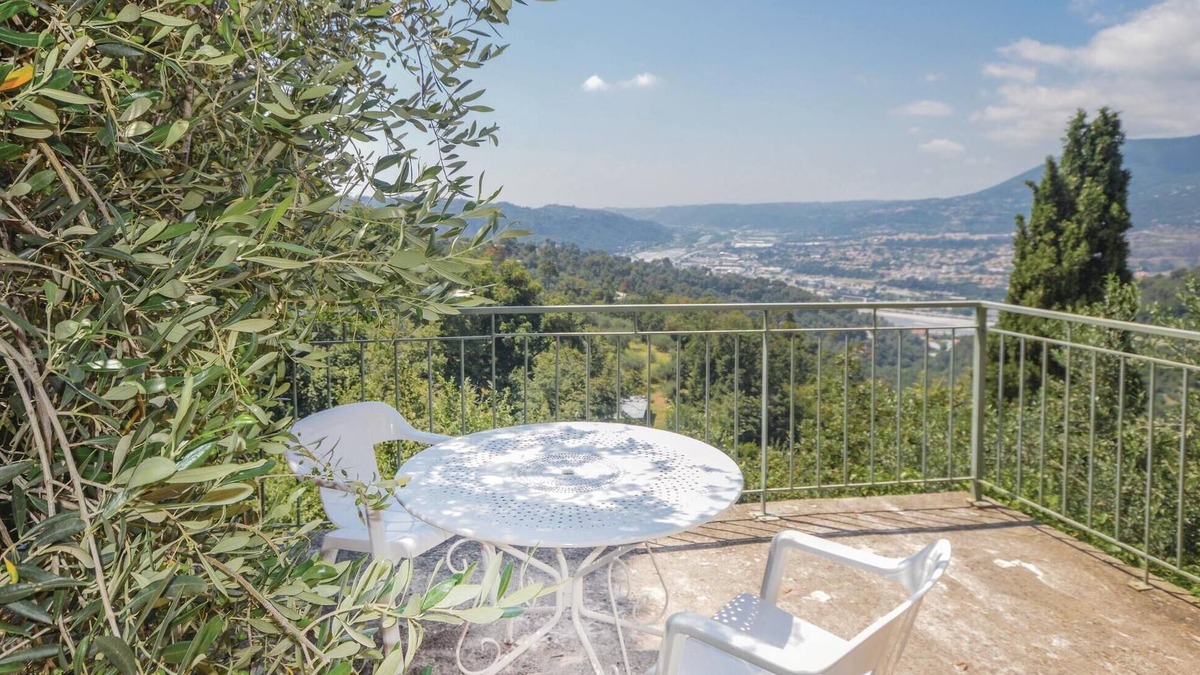 Porcio Apartment | Lovely apartment in Castagniers