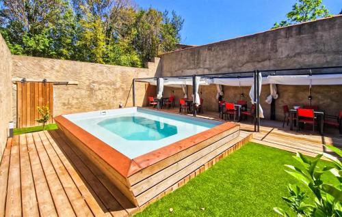 Saint-Chinian Apartment | Lovely Apartment In Saint Chinian