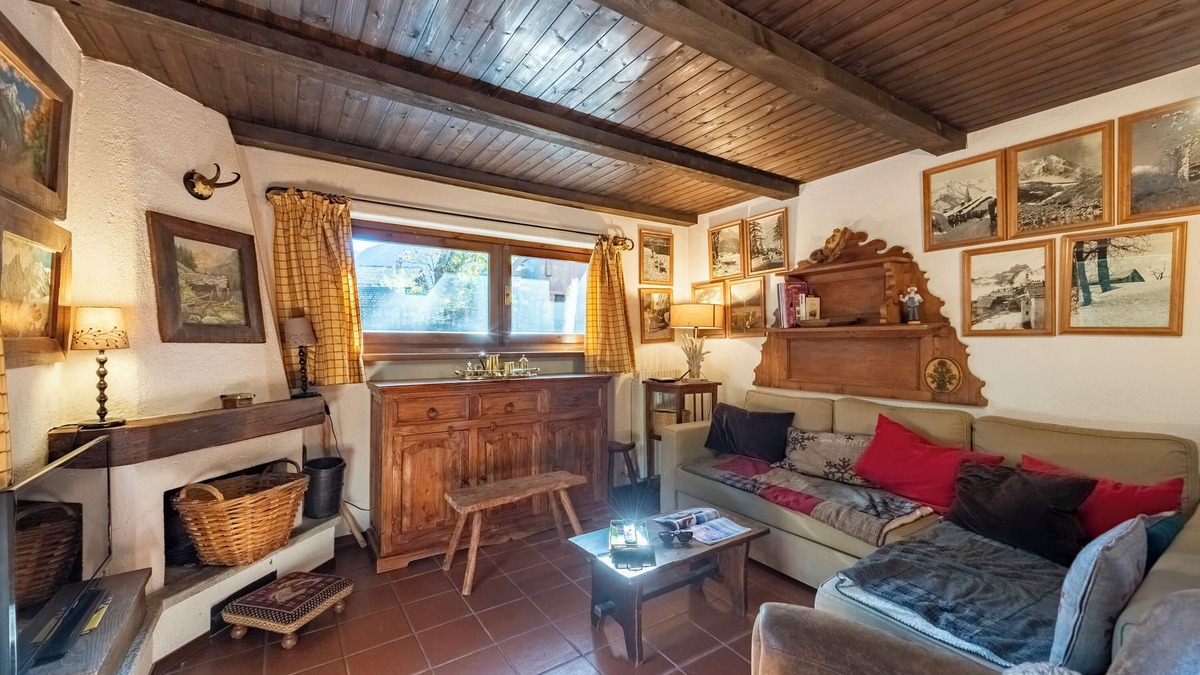 Dolonne Apartment | Lovely Apartment In Courmayeur, Courmayeur, Italy