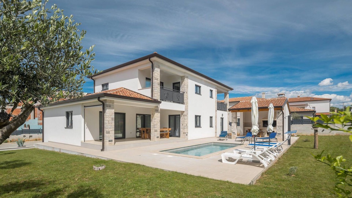 Gulici Apartment | Lovely apartment in Porec with WiFi