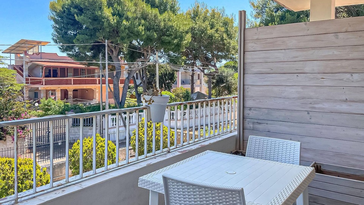 Monti D'arena-Bosco Caggione Apartment | Lovely apartment in Pulsano with WiFi