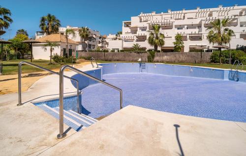 Rota Apartment | Lovely Apartment In Rota With Wifi