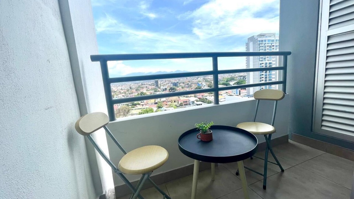 San Francisco Apartment | Lovely Apartment in San Pedro - close to the city center