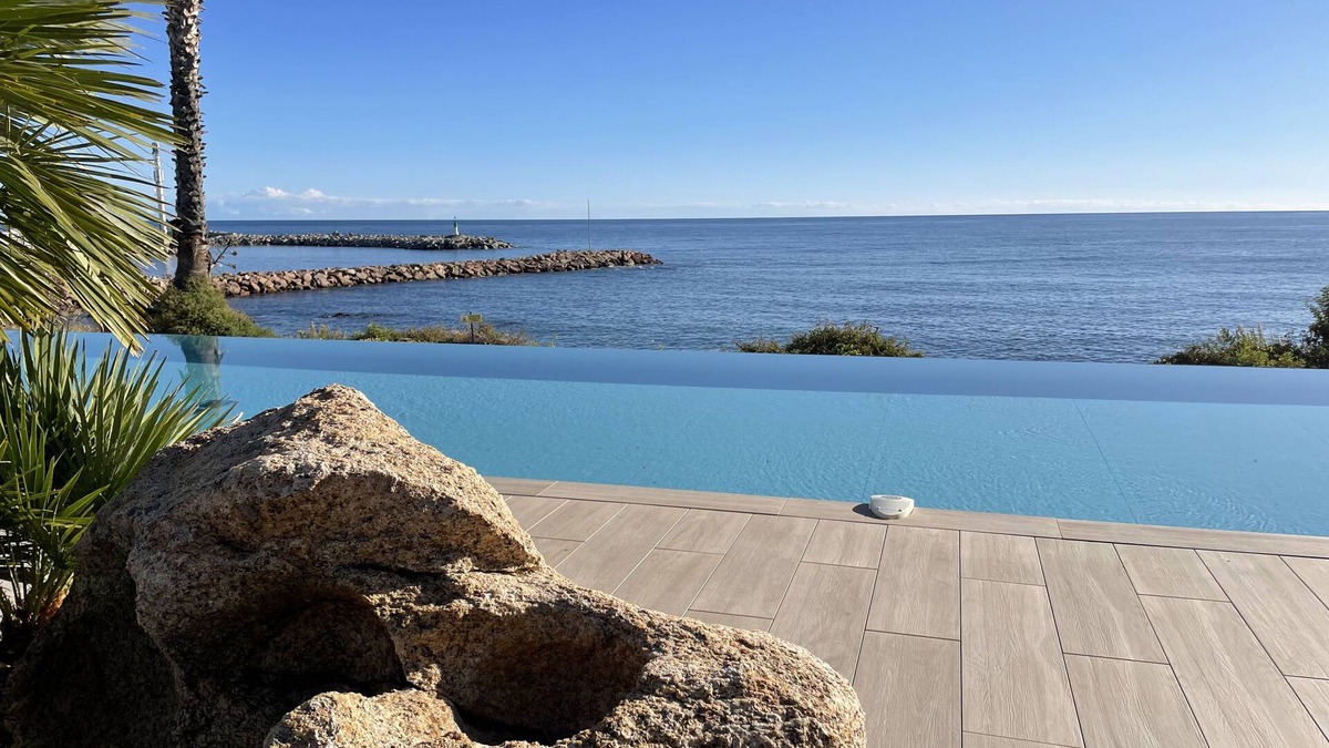 Solenzara Apartment | Lovely apartment waterfront in Solenzara