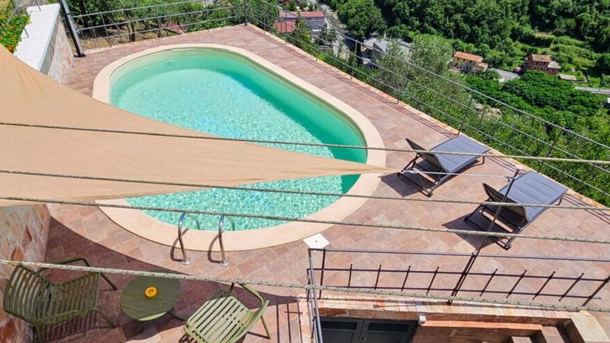 Avegno Apartment | Lovely apartment with private pool, WIFI, terrace, panoramic view, parking, close to Portofino