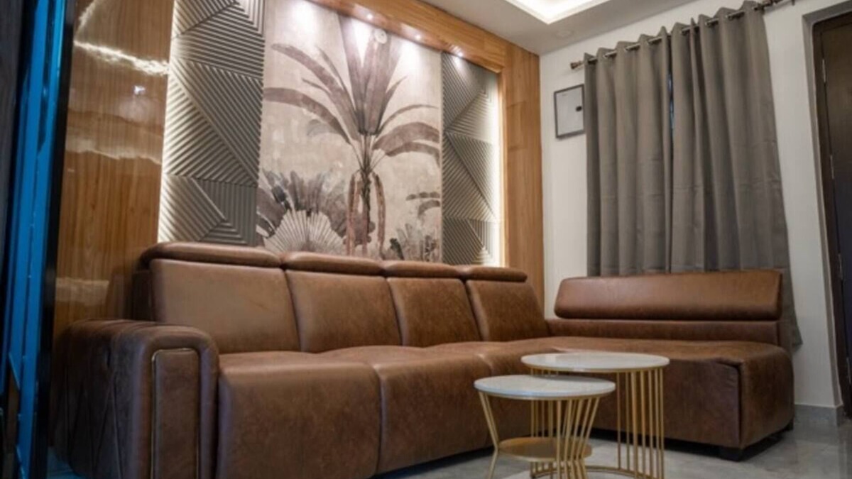 Hyderabad Apartment | Lovely apartment with AC in vibrant Hyderabad