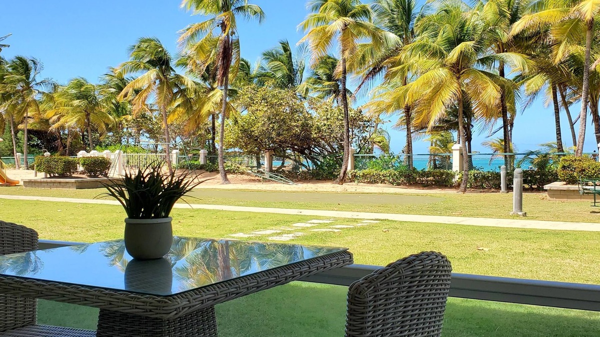 Rio Grande Apartment | Lovely Beachfront 3BR Ground Fl Apt at Las Picuas