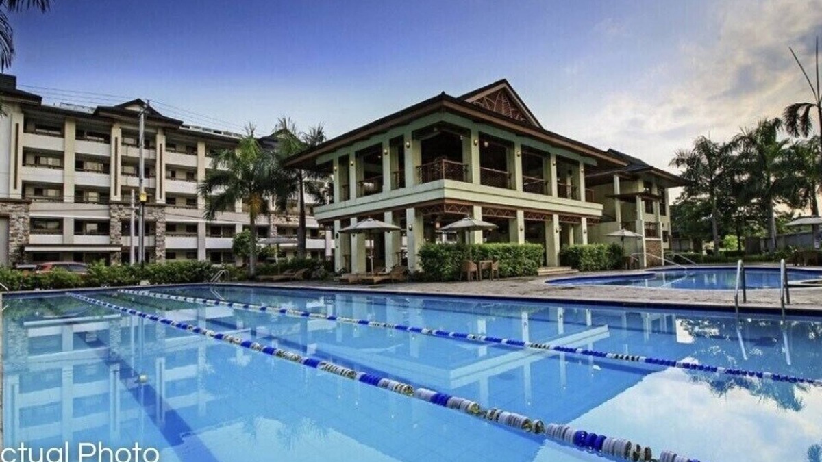 Santa Mesa Condo | Lovely Brand New 2 bedroom condo - FREE 1 Parking